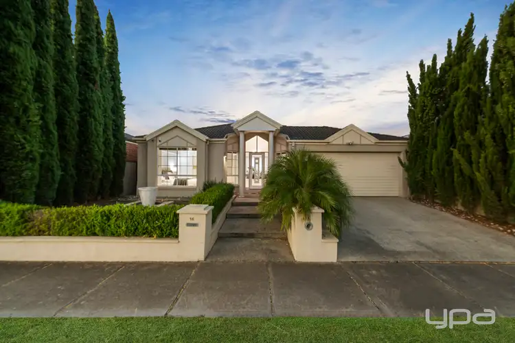 16 Inverell Street, Burnside Heights VIC 3023