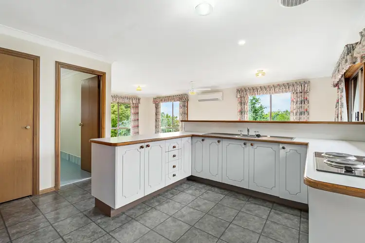 Sixth view of Homely house listing, 42 Sundew Circuit, Orange NSW 2800