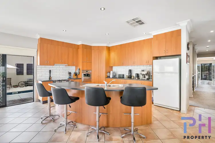 Second view of Homely house listing, 5 Fraser Court, Kangaroo Flat VIC 3555