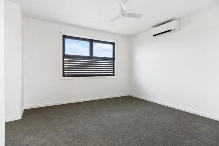 Fifth view of Homely townhouse listing, 2/473 Station Street, Bonbeach VIC 3196