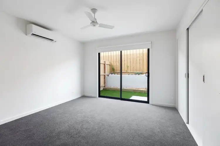 Sixth view of Homely townhouse listing, 2/473 Station Street, Bonbeach VIC 3196