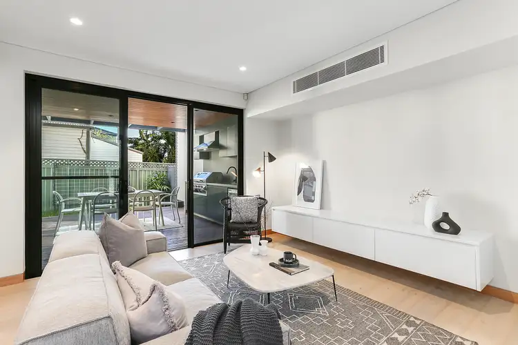 Fourth view of Homely townhouse listing, 2/30 Seaview Street, Cronulla NSW 2230