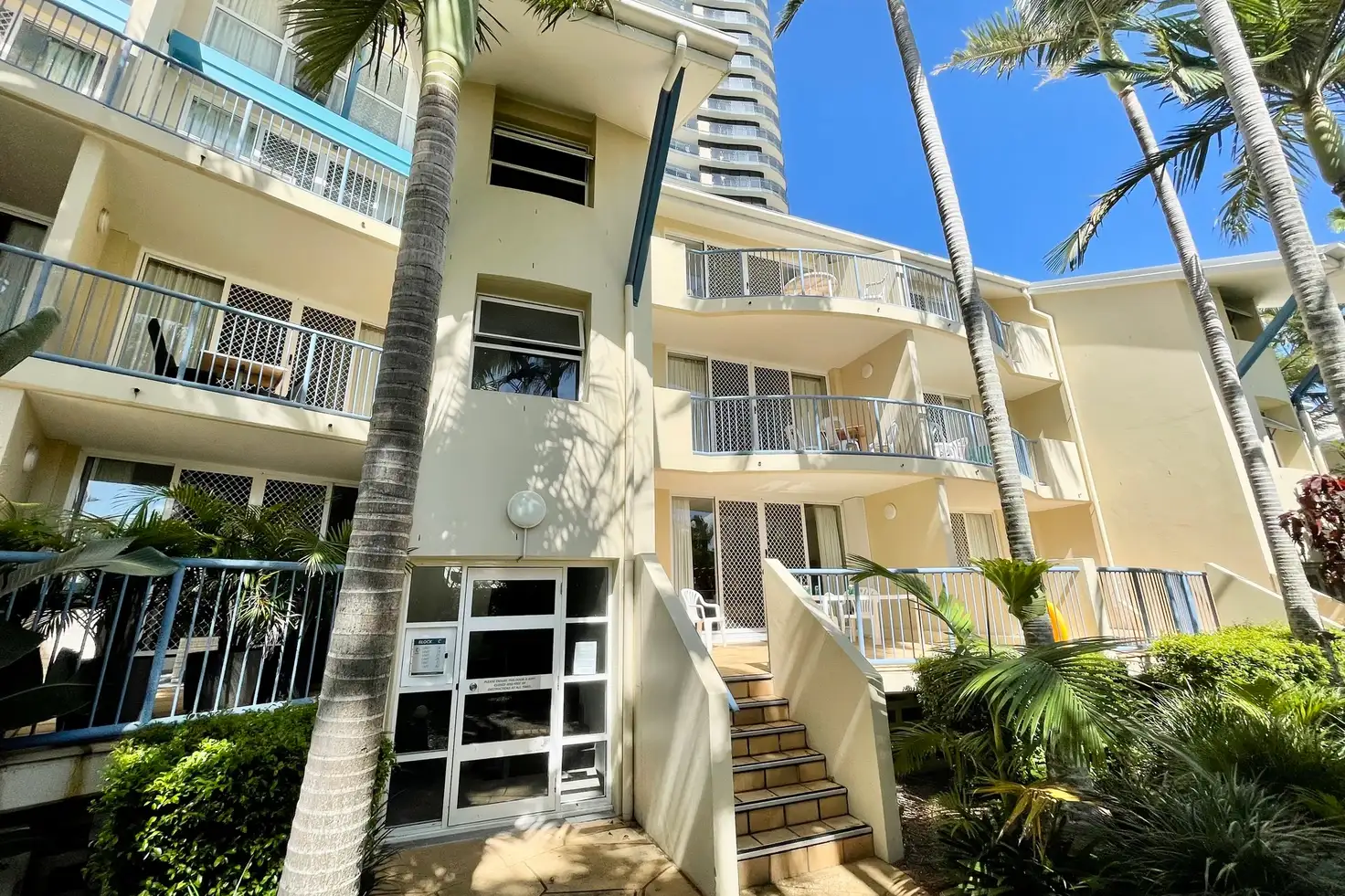 Main view of Homely apartment listing, Level 1/25/10 Alexandra Avenue, Mermaid Beach QLD 4218