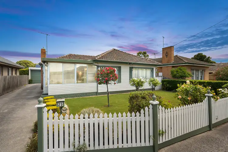 25 Itkeston Street, Herne Hill VIC 3218