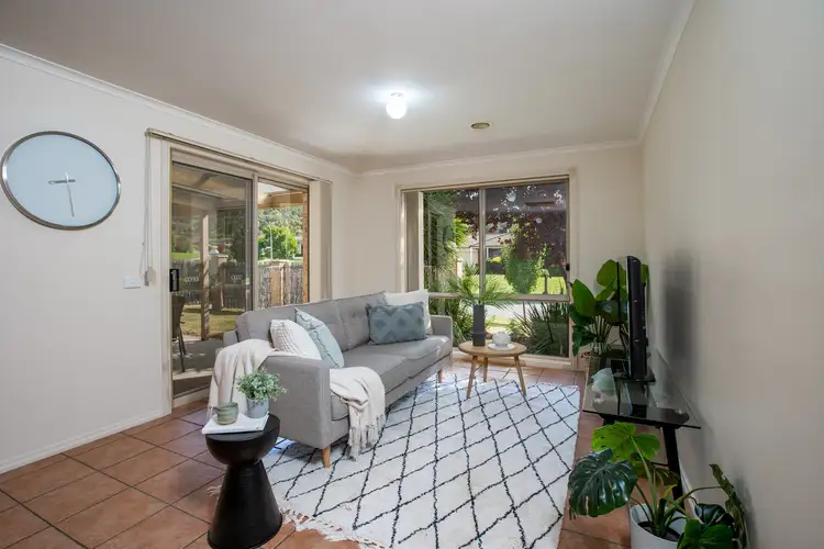 Second view of Homely house listing, 8 Amanda Court, Glenroy NSW 2640