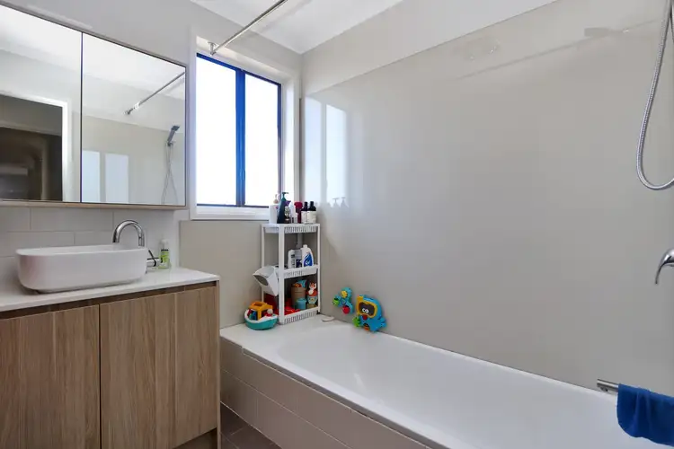 Seventh view of Homely house listing, 8 Grant Parade, Goulburn NSW 2580