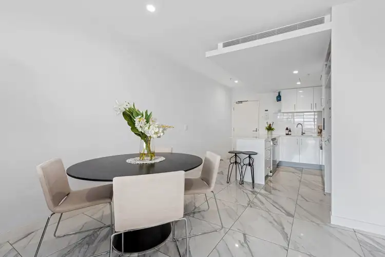 Sixth view of Homely unit listing, 403/70-74 Carl Street, Woolloongabba QLD 4102