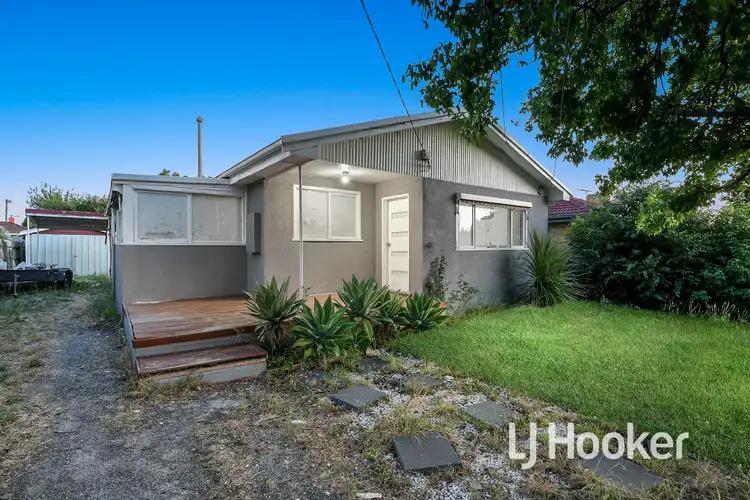 9 Boronia Avenue, Dandenong North VIC 3175