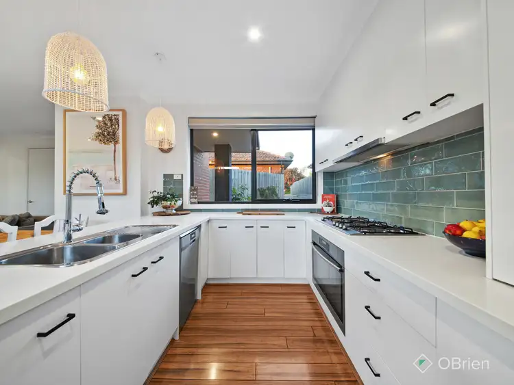Fourth view of Homely townhouse listing, 2/184 Atherton Road, Oakleigh VIC 3166