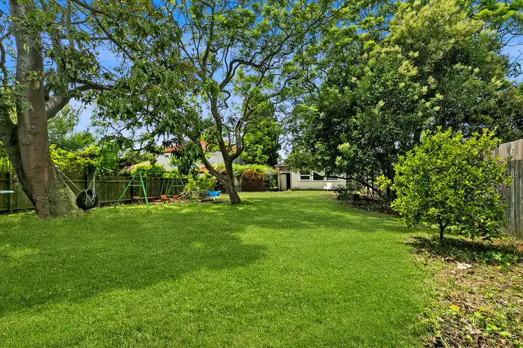 Fourth view of Homely house listing, 7 Fromelles Avenue, Seaforth NSW 2092