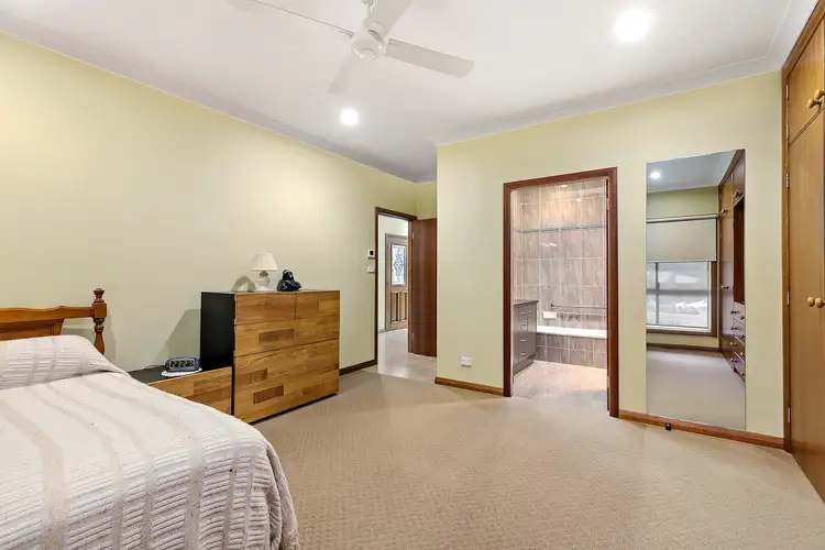 Sixth view of Homely house listing, 2 Martin Close, East Maitland NSW 2323