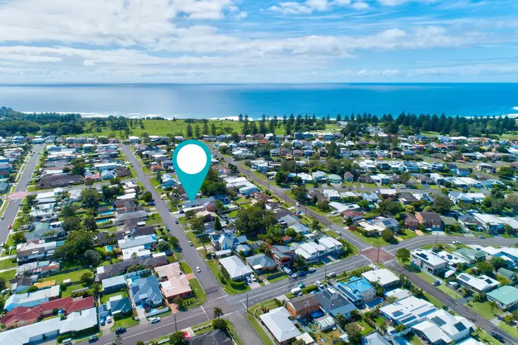 Fourth view of Homely villa listing, 43A Liddell Street, Long Jetty NSW 2261