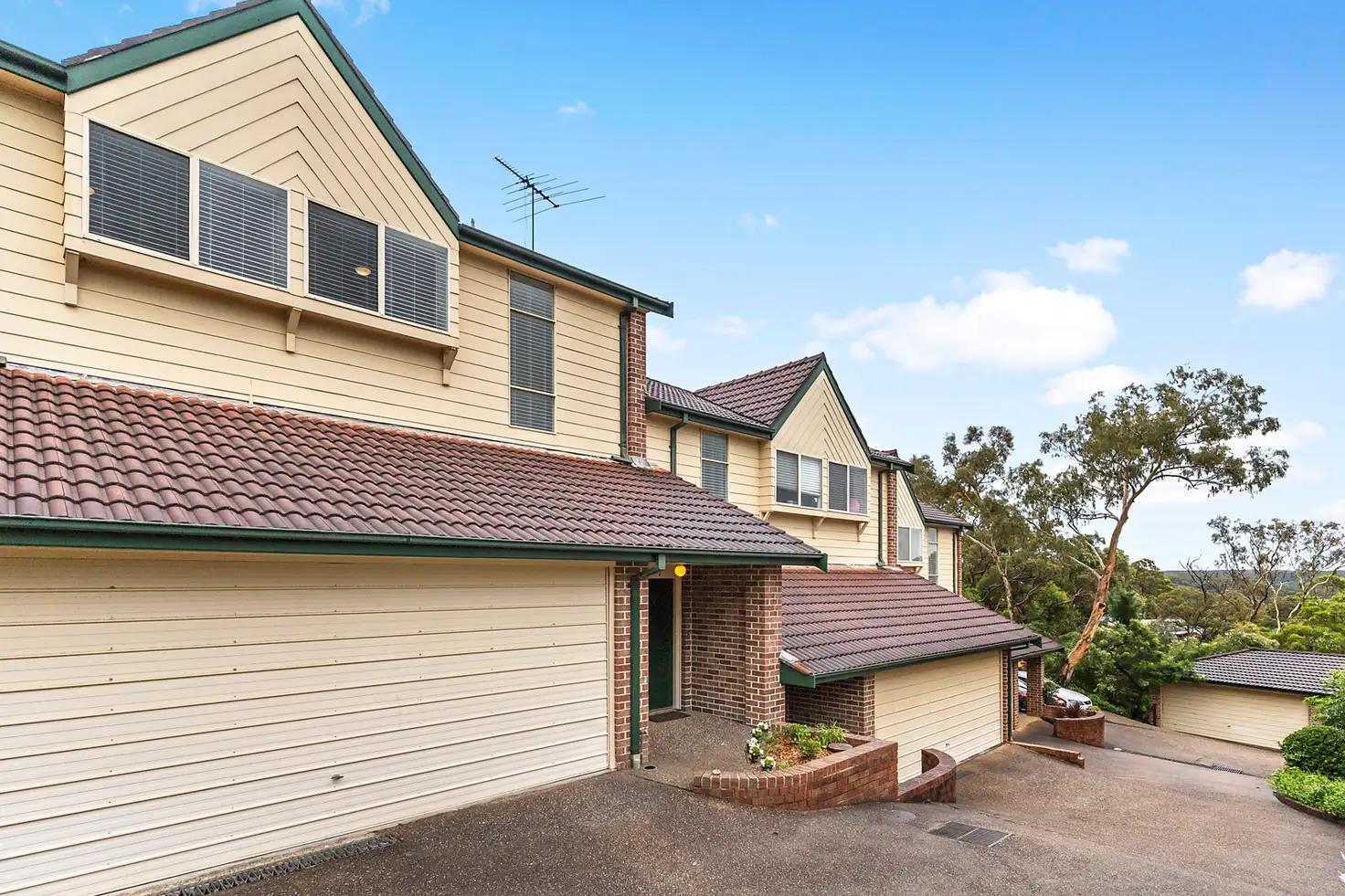 Main view of Homely townhouse listing, 4/223 Woronora Road, Engadine NSW 2233