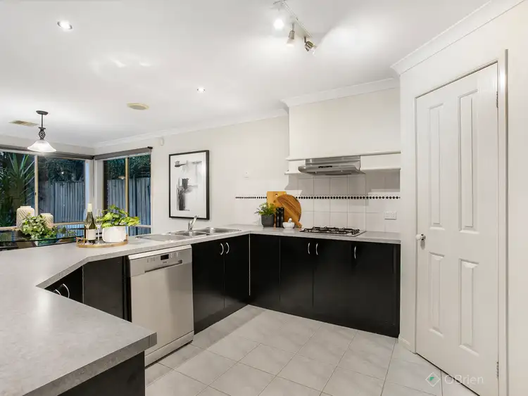 Fifth view of Homely house listing, 8 Champagne Grove, Narre Warren South VIC 3805