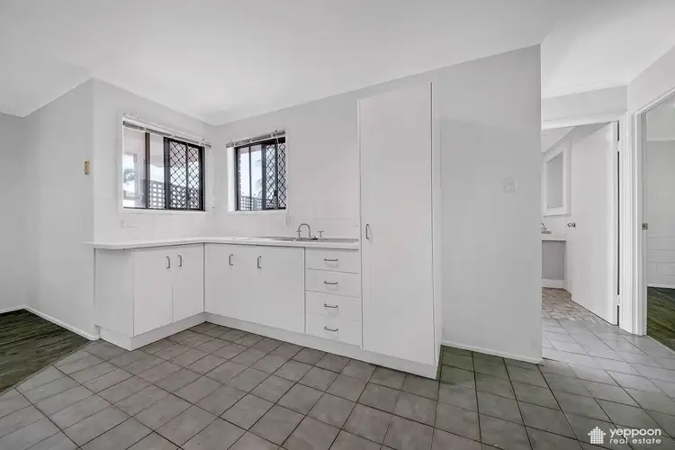 Fifth view of Homely unit listing, 2/8 Elma Street, Cooee Bay QLD 4703