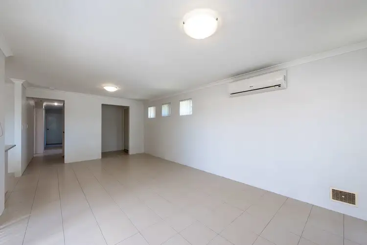 Fifth view of Homely unit listing, 1/159 Hamilton Street, Queens Park WA 6107
