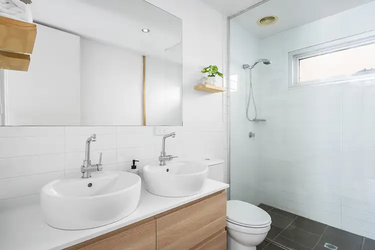 Sixth view of Homely apartment listing, 1/521 St Kilda Street, Elwood VIC 3184