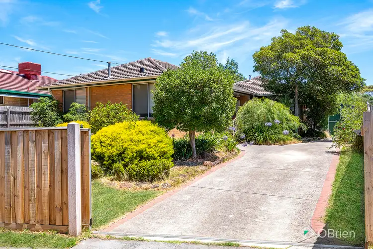 114 Grimwade Crescent, Frankston VIC 3199