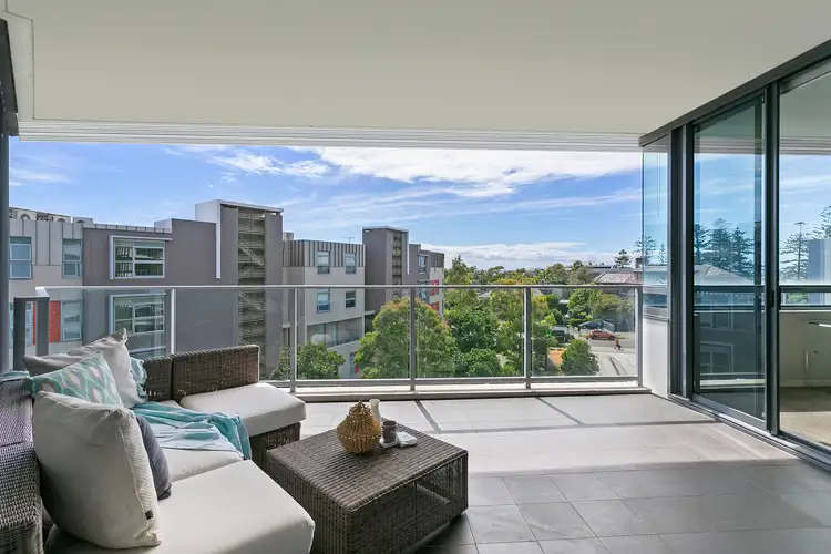 Fifth view of Homely apartment listing, 301/2-8 Pine Avenue, Little Bay NSW 2036