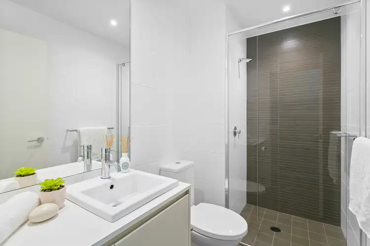 Sixth view of Homely apartment listing, 301/2-8 Pine Avenue, Little Bay NSW 2036