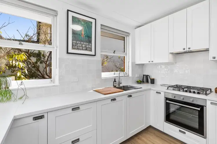 5/5 Ocean View Road, Freshwater NSW 2096