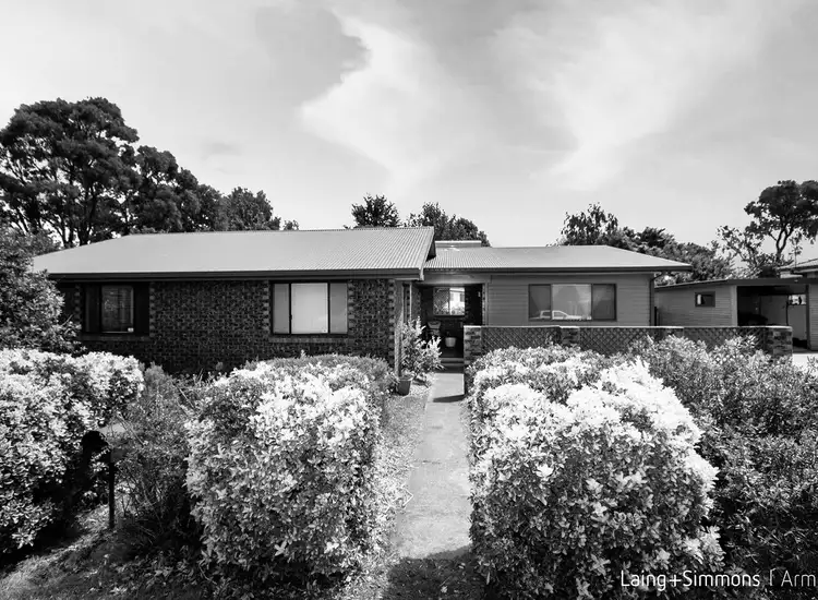 211 Chapel Street, Armidale NSW 2350