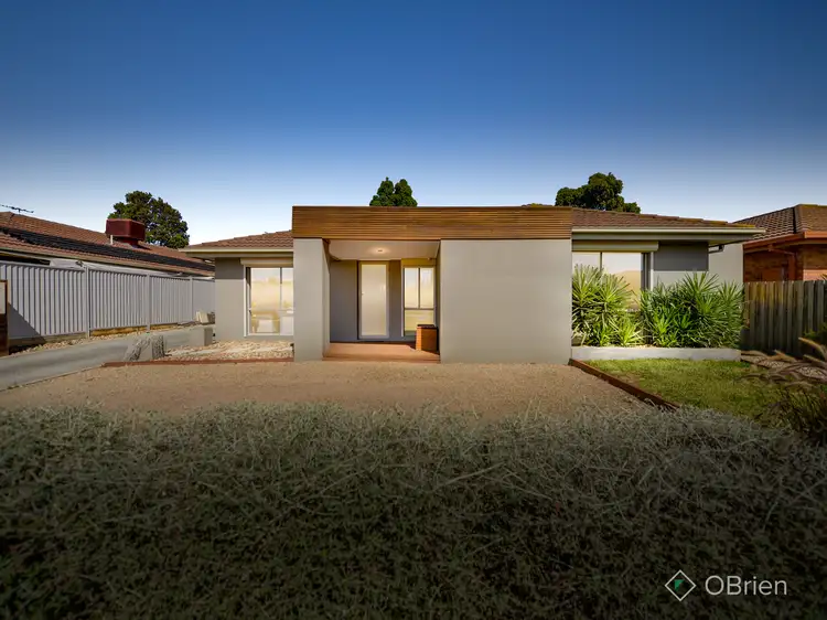 1/58 Dundee Way, Sydenham VIC 3037