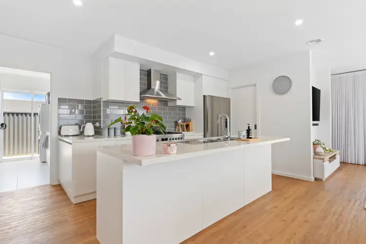Second view of Homely house listing, 27 Cavan Grove, Alfredton VIC 3350