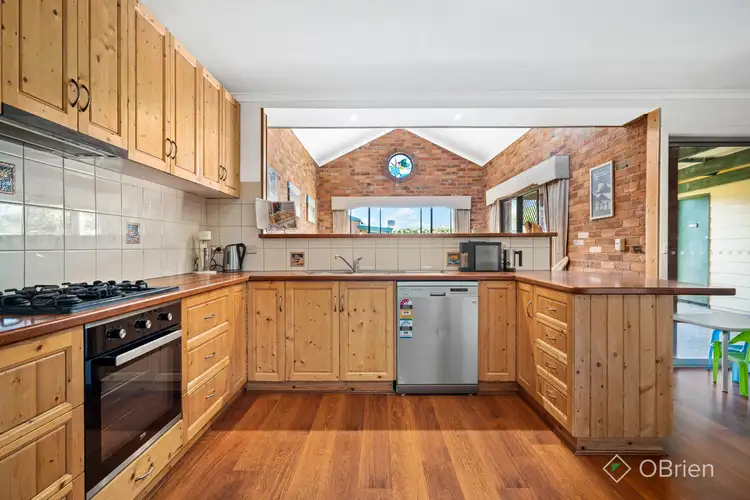 Fourth view of Homely house listing, 10 Dunlop Street, Wangaratta VIC 3677