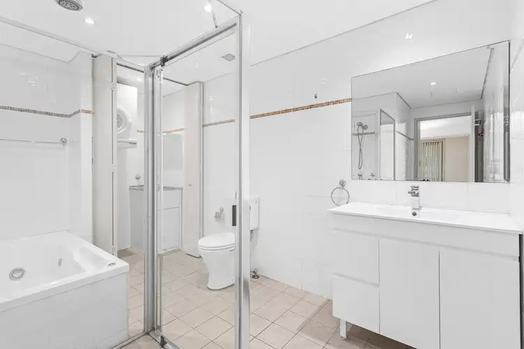 Sixth view of Homely apartment listing, 401/21-25 Urunga Parade, Miranda NSW 2228