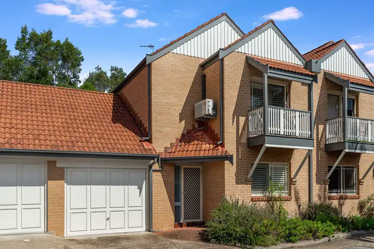 Main view of Homely townhouse listing, 5/4 Parry Street, Cooks Hill NSW 2300