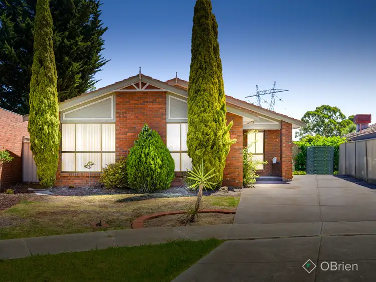 10 Talgarno Close, Taylors Lakes VIC 3038
