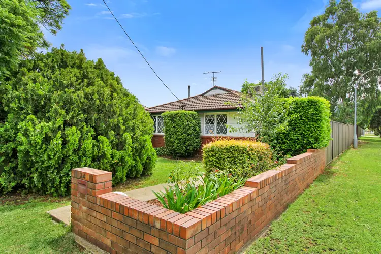 34 Crown Street, Tamworth NSW 2340