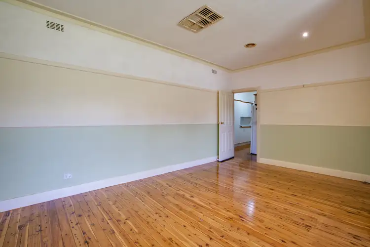 Fourth view of Homely house listing, 429 Tarakan Avenue, North Albury NSW 2640