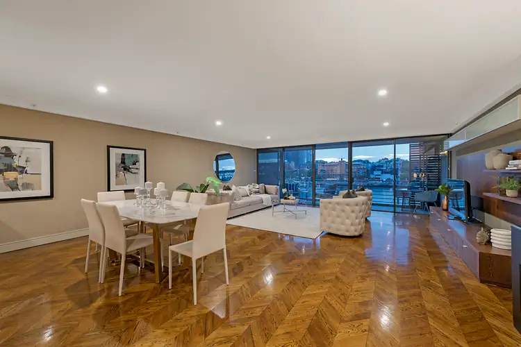 Third view of Homely apartment listing, 33/3 Macquarie Street, Sydney NSW 2000
