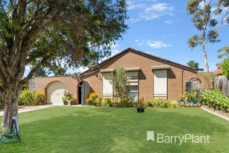 5 Myuna Drive, Kings Park VIC 3021