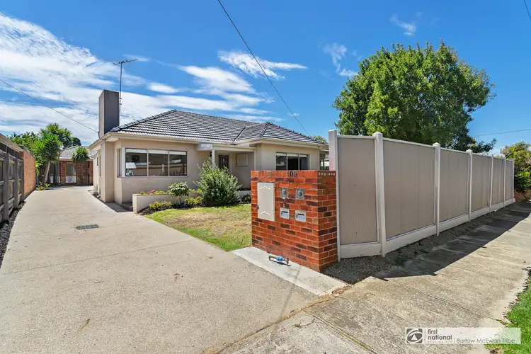 1/109 Railway Street North, Altona VIC 3018