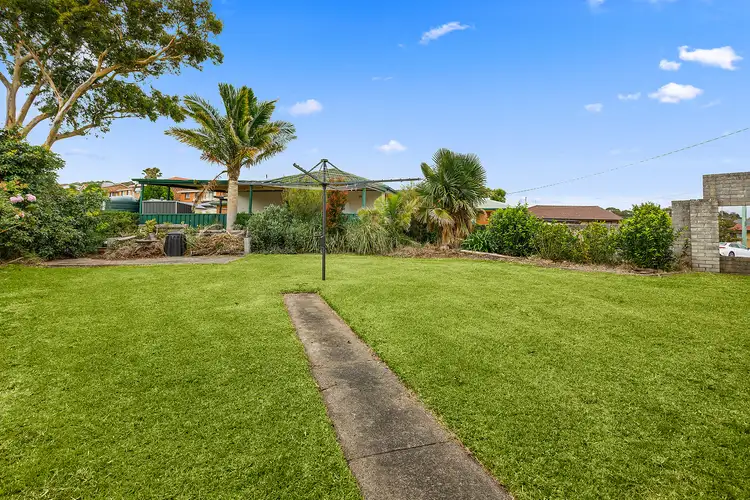 Fourth view of Homely house listing, 5 Kempt Place, Barrack Heights NSW 2528