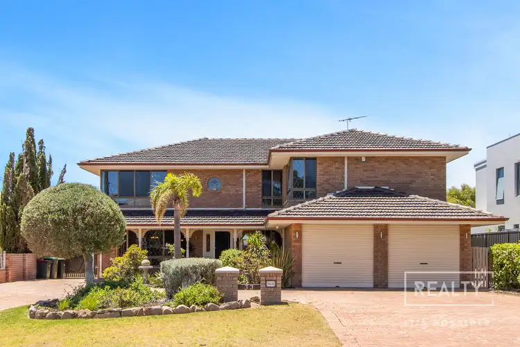 33 Robin Avenue, Sorrento WA 6020
