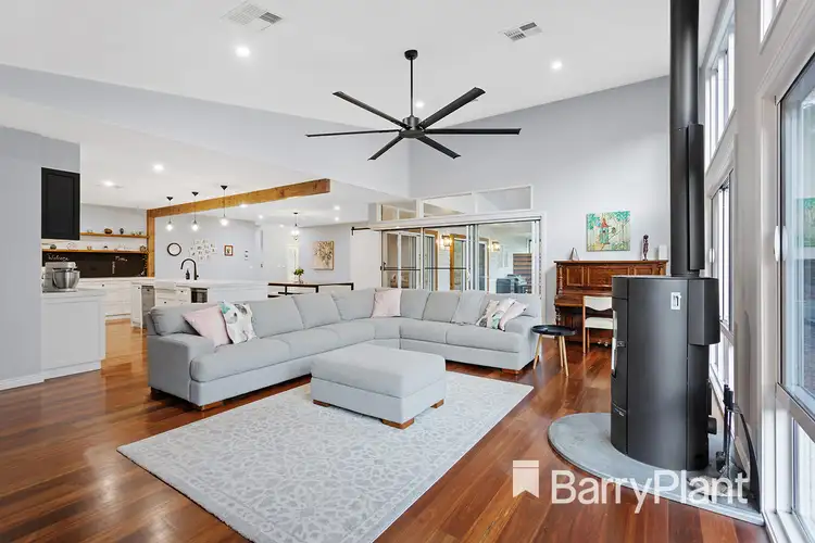 Second view of Homely house listing, 8 Winifred Street, Seville VIC 3139