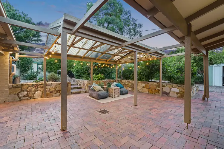 2 Reeves Street, Wanniassa ACT 2903