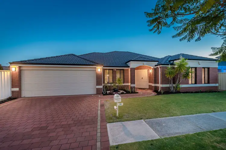 25 Sarus Rise, Gwelup WA 6018