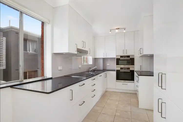 Fourth view of Homely apartment listing, 4/19 Diamond Bay Road, Vaucluse NSW 2030