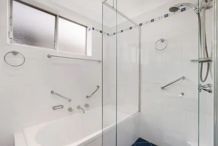 Fifth view of Homely apartment listing, 4/19 Diamond Bay Road, Vaucluse NSW 2030