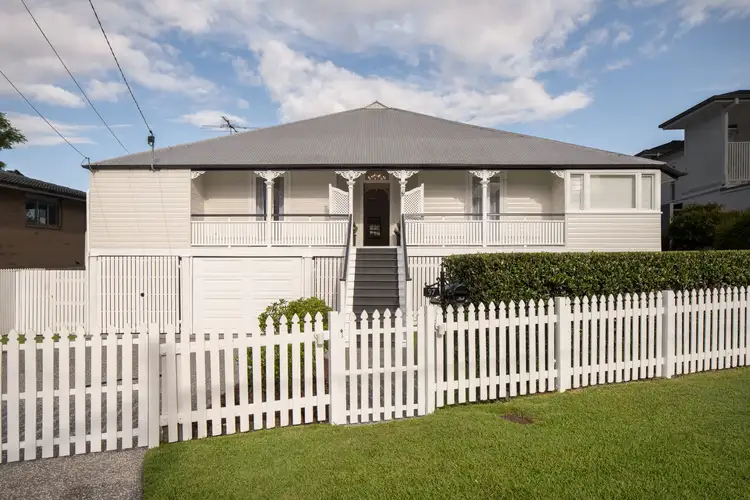 97 Virginia Avenue, Hawthorne QLD 4171