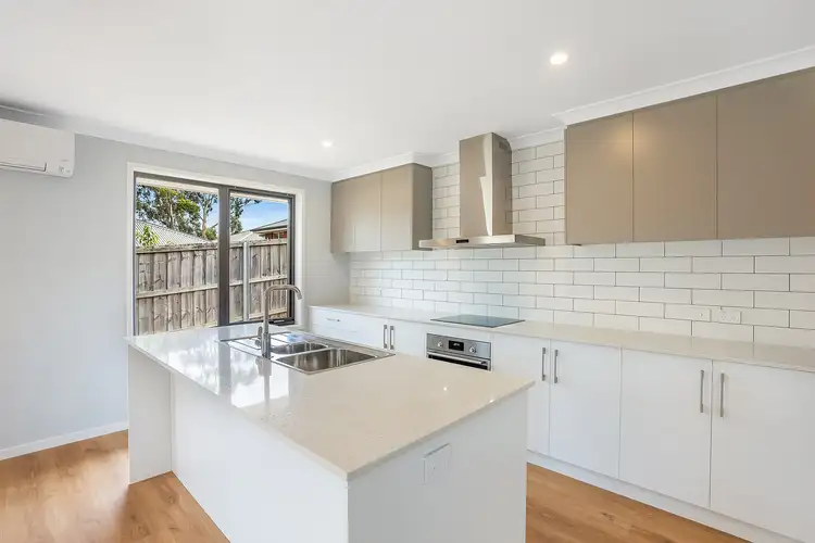 Sixth view of Homely house listing, 18 Eleni Avenue, Kingston TAS 7050