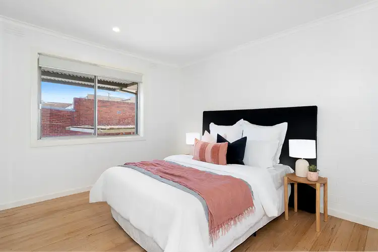 Fifth view of Homely unit listing, 1/106 Snell Grove, Oak Park VIC 3046