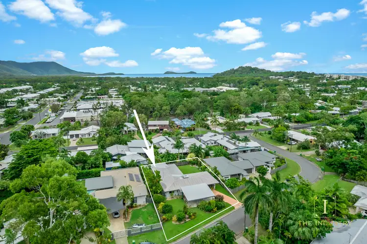 10 Hagen Close, Trinity Beach QLD 4879