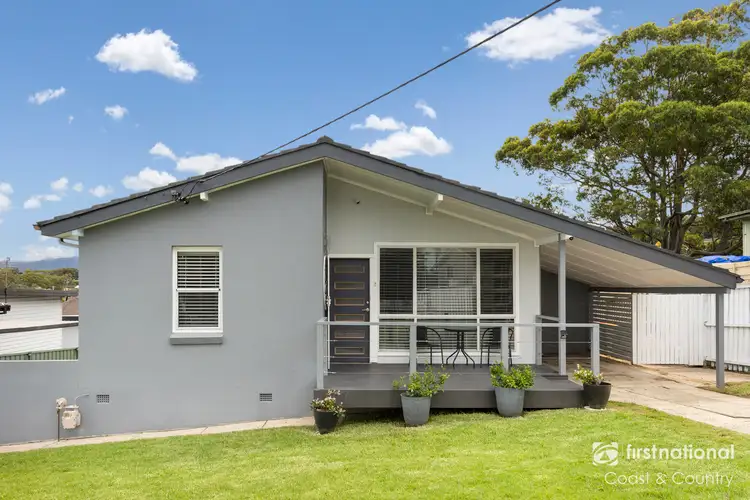 24 Kippax Street, Warilla NSW 2528