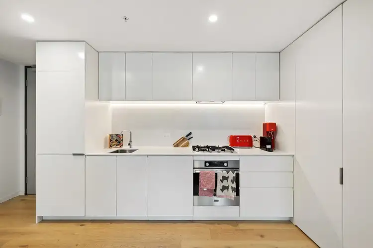 Main view of Homely apartment listing, Level 1/113/17 Lynch Street, Hawthorn VIC 3122